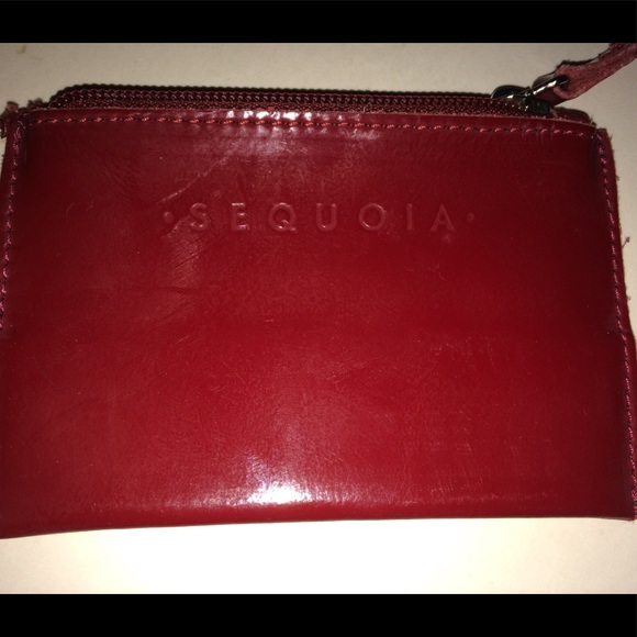 💎 STUNNING💎 Sequoia Red Patent Leather Case - Picture 1 of 4